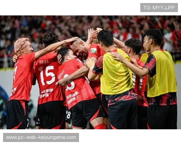 成都蓉城严鼎皓直塞，锋线破门——精彩瞬间再现